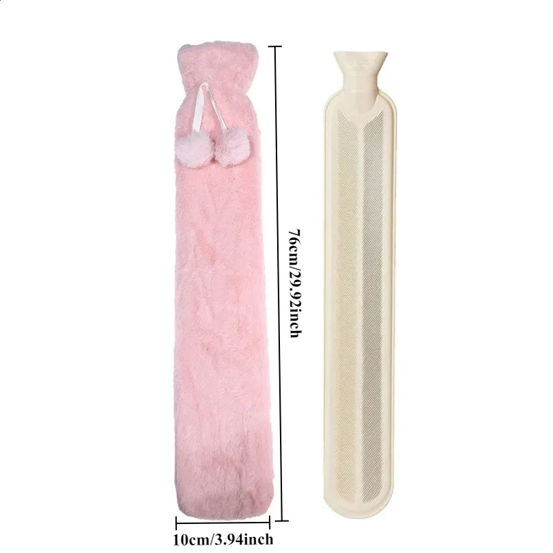 Extra lange Wärmflasche 76 x 11 cm (2000 ml)- Wärmflasche mit abnehmbarer Tasche in Rosa/Grau – Hand-, Fuß- & Taillenwärmer aus PVC