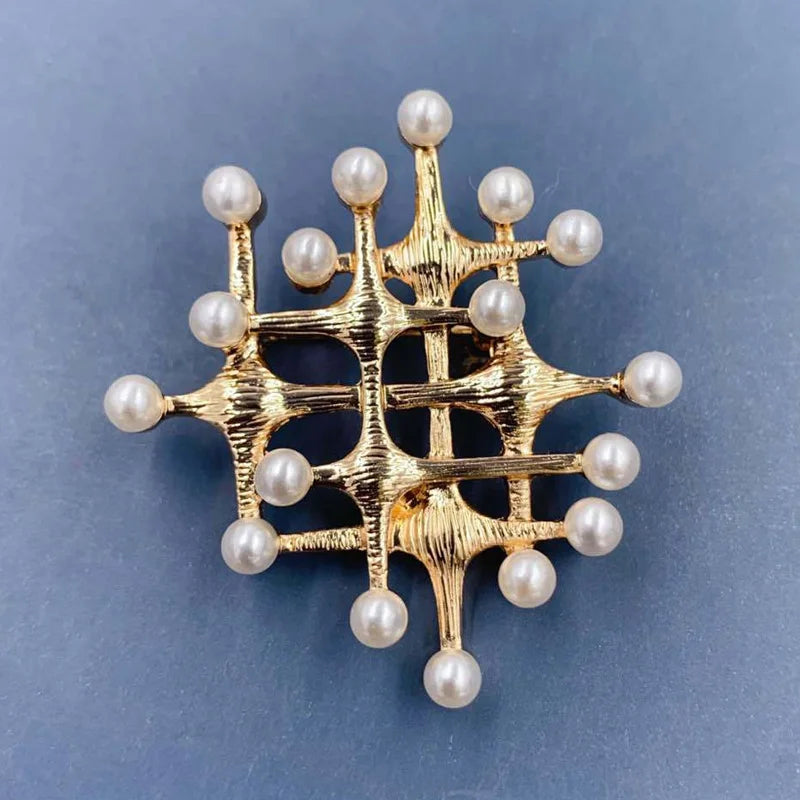 Vintage Gold Farbe Perle Barock Stern Mond Bogen Tulpe Ginkgo Brosche Pin Für Frau Retro Palace Metall Exquisite Badgses Schmuck