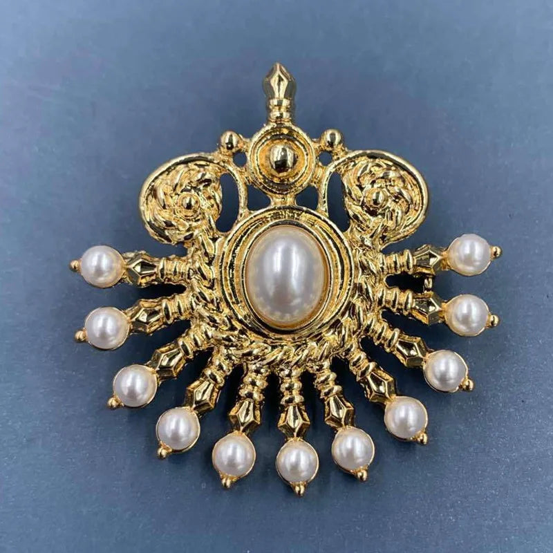 Vintage Gold Farbe Perle Barock Stern Mond Bogen Tulpe Ginkgo Brosche Pin Für Frau Retro Palace Metall Exquisite Badgses Schmuck