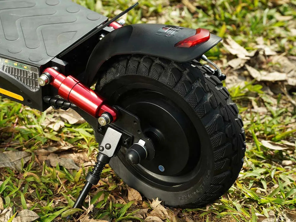 iScooter Luxus Elektroroller e- Scooter, 45 km/h, 40km Reichweite und 36-monatiger Gewährleistung